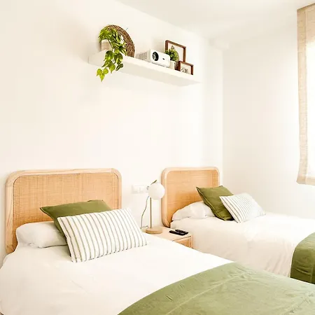 Nautilus By Aloga * 菲尼斯特雷